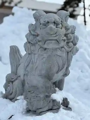 新琴似神社の狛犬