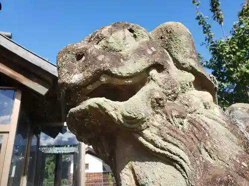 長楽寺神社の狛犬