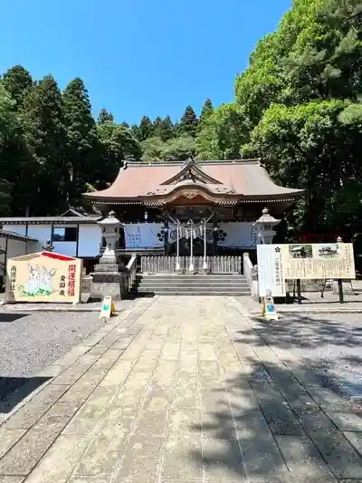 南湖神社の本殿