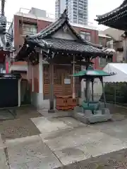 勝専寺の本殿