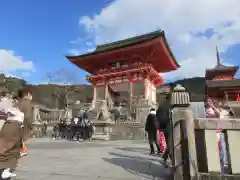 清水寺の山門