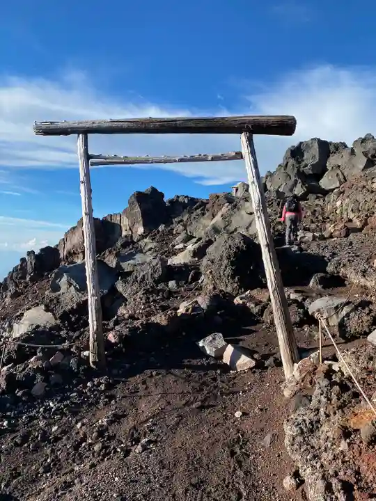富士山頂上浅間大社奥宮(静岡県)