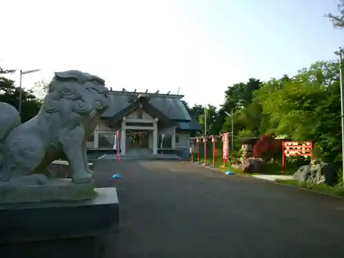 飯生神社の狛犬