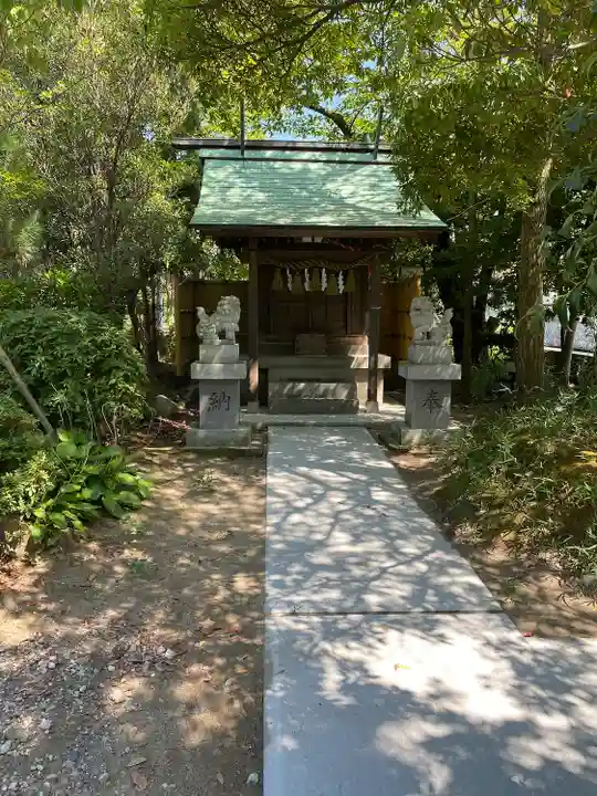 三社神社の末社・摂社