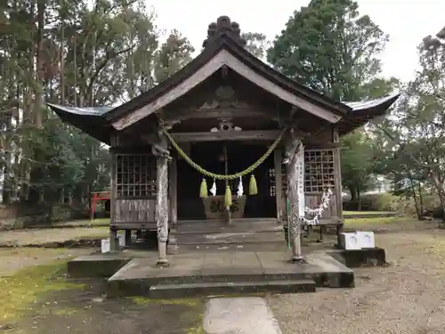 三宅神社の本殿・本堂