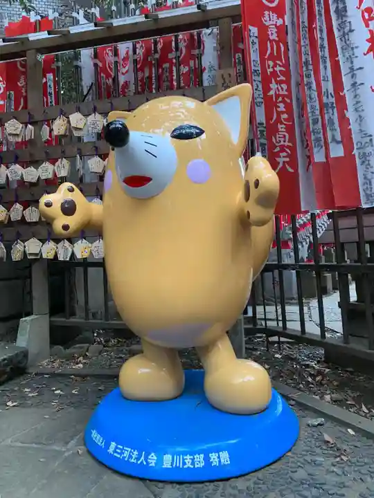 豊川稲荷東京別院の狛犬