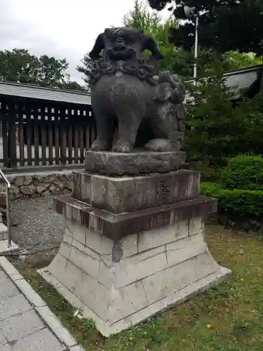 札幌護國神社の狛犬