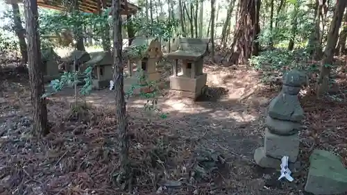 諏訪神社の末社・摂社