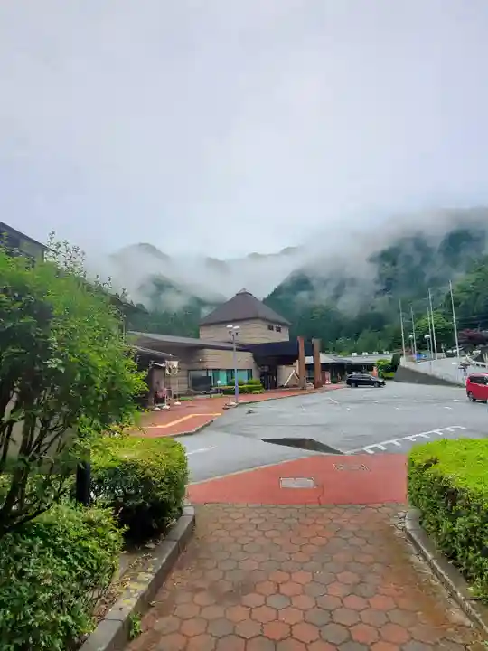 普寛神社の周辺