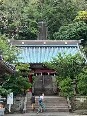 洲崎神社の山門・神門