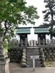 立山社の本殿