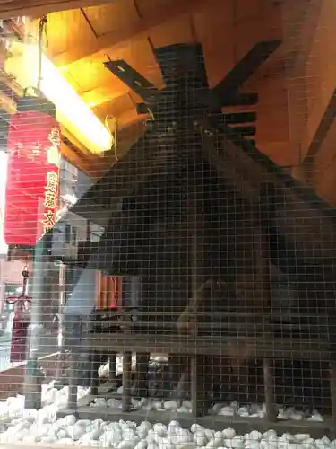 八官神社の本殿・本堂