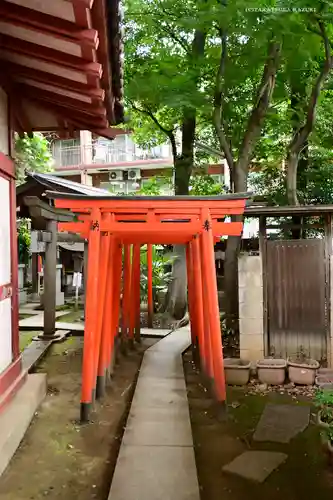 王子稲荷神社の鳥居