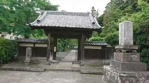 妙光寺の山門