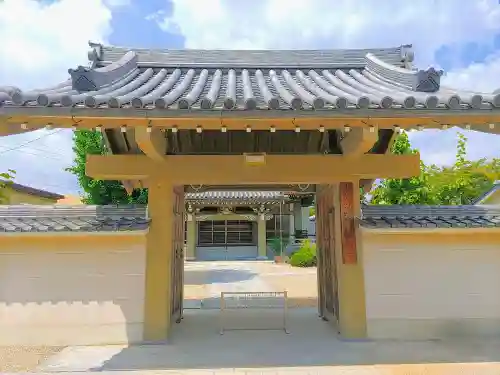 教圓寺の山門・神門