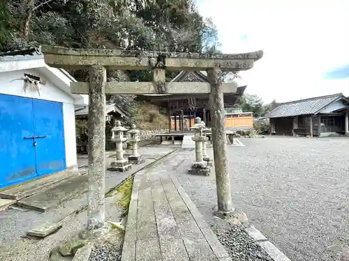 日吉神社の鳥居