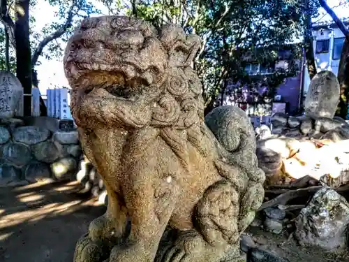 三明神社（木津三明神社）の狛犬