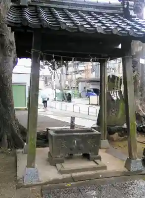 稲荷神社の手水舎