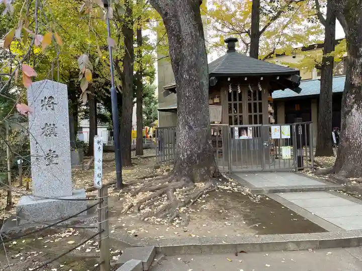 鳩森八幡神社の末社・摂社