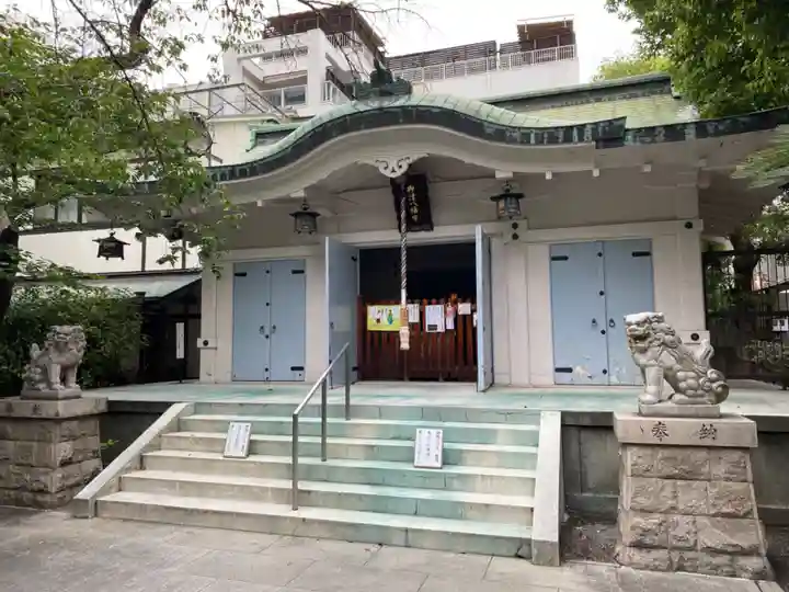 御津八幡宮の本殿・本堂