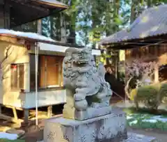 涼ケ岡八幡神社の狛犬