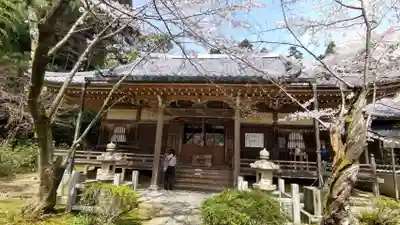 勝持寺(花の寺)の本殿・本堂