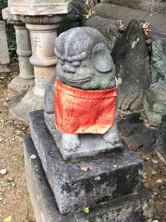 城山八幡宮の狛犬