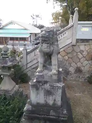鶴崎神社の狛犬