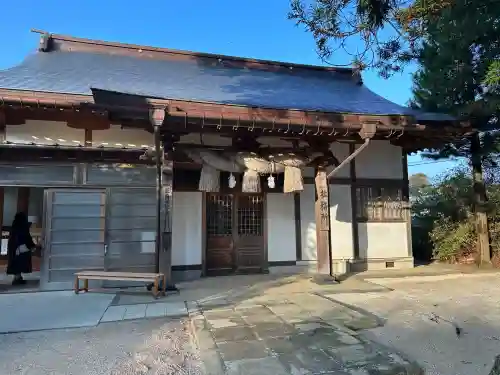 八重垣神社の{uncategorized: "未分類", other: "その他", undefined: "問題あり", building: "その他建物", grave: "お墓", sacred_gate: "鳥居", guardian: "狛犬", statue: "像", buddha: "仏像", history: "歴史", nature: "自然", garden: "庭園", animal: "動物", pagoda: "塔", temizu: "手水舎", mountain_gate: "山門・神門", sanctuary: "本殿・本堂", subordinate: "末社・摂社", art: "芸術", scenery: "景色", jizo: "地蔵", ema: "絵馬", goshuin: "御朱印", omikuji: "おみくじ", items: "授与品その他", amulet: "お守り", goshuincho: "御朱印帳", eats: "食事", festival: "お祭り", votive_dance: "神楽", shichigosan: "七五三参", wedding: "結婚式", experience: "体験その他", initially: "初詣", around: "周辺", anti_infection: "感染症対策"}