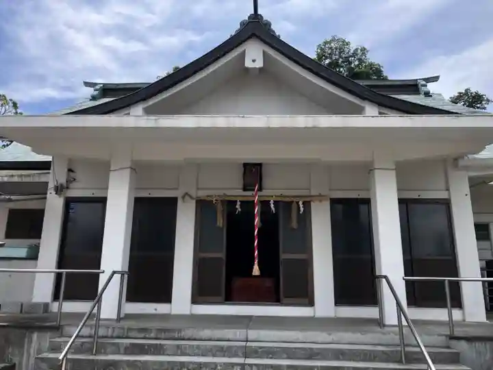 糸縄神社の本殿・本堂