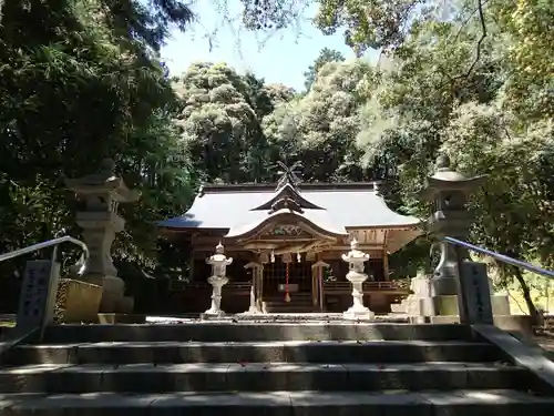 宗形神社の本殿