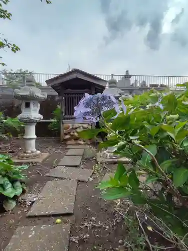 密厳院の末社・摂社