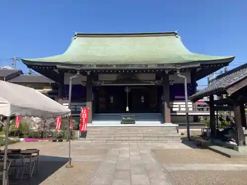 能満寺の本殿・本堂