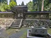 三輪神社阿弥陀堂(滋賀県)