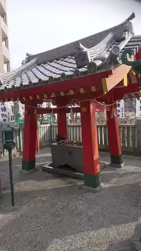 成田山 萬福院の手水舎