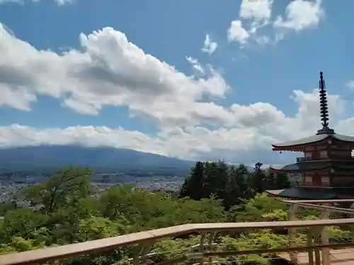 新倉富士浅間神社(山梨県)