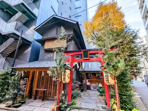 五十稲荷神社(栄寿稲荷神社)の鳥居