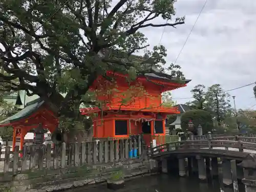 與賀神社の山門・神門