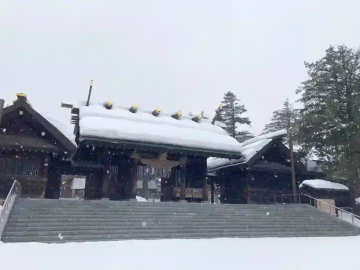 北海道神宮の山門・神門