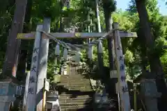 中之嶽神社の鳥居