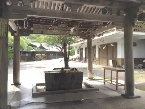 函館八幡宮の手水