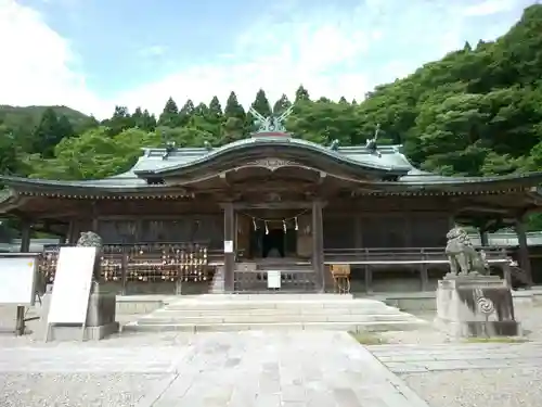 函館八幡宮の本殿・本堂