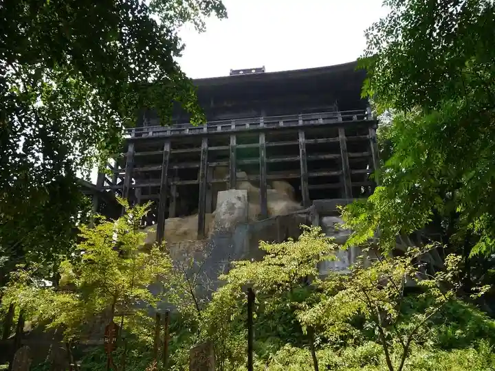 笠森寺の本殿・本堂