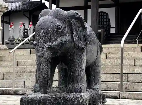 大聖寺（土浦大師不動尊）の狛犬