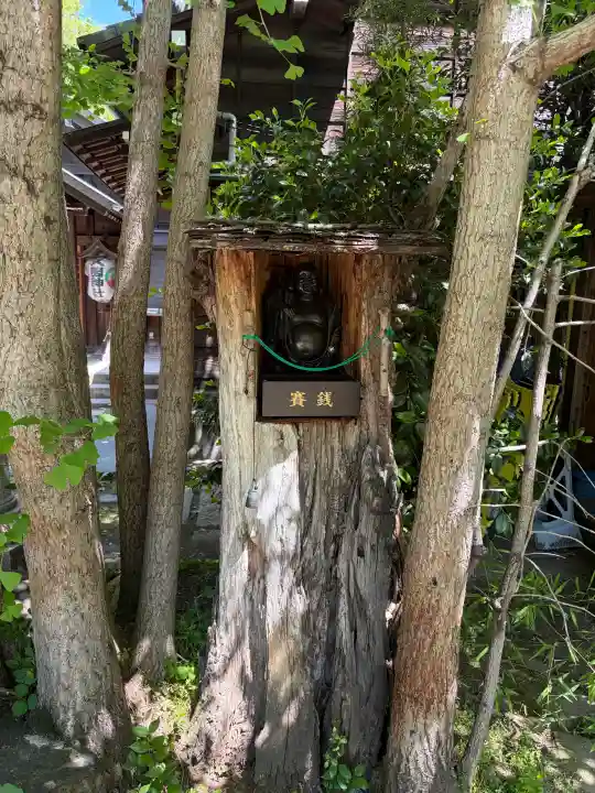 久國神社の{uncategorized: "未分類", other: "その他", undefined: "問題あり", building: "その他建物", grave: "お墓", sacred_gate: "鳥居", guardian: "狛犬", statue: "像", buddha: "仏像", history: "歴史", nature: "自然", garden: "庭園", animal: "動物", pagoda: "塔", temizu: "手水舎", mountain_gate: "山門・神門", sanctuary: "本殿・本堂", subordinate: "末社・摂社", art: "芸術", scenery: "景色", jizo: "地蔵", ema: "絵馬", goshuin: "御朱印", omikuji: "おみくじ", items: "授与品その他", amulet: "お守り", goshuincho: "御朱印帳", eats: "食事", festival: "お祭り", votive_dance: "神楽", shichigosan: "七五三参", wedding: "結婚式", experience: "体験その他", initially: "初詣", around: "周辺", anti_infection: "感染症対策"}