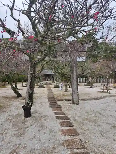 綱敷天満宮の建物その他