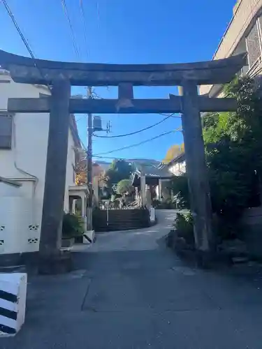 白山神社の鳥居