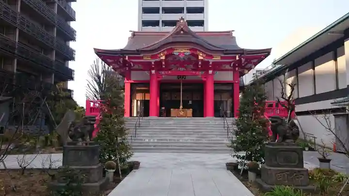 成子天神社の本殿・本堂