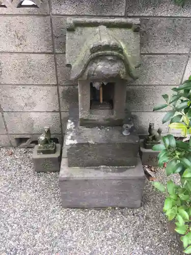 大松木下之稲荷大神の末社・摂社