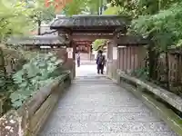 宇治上神社の山門・神門